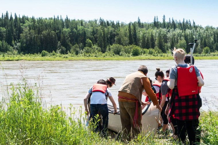 15 HSG - Indigenous Tourism_ Métis Crossing May SJH